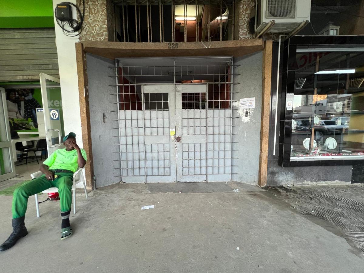 Apartamento Apartamento África T2 em Zona Comercial de Luanda Exterior foto
